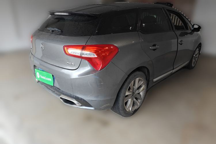 Used DS 5 2014 1.6T Luxury Edition THP160
