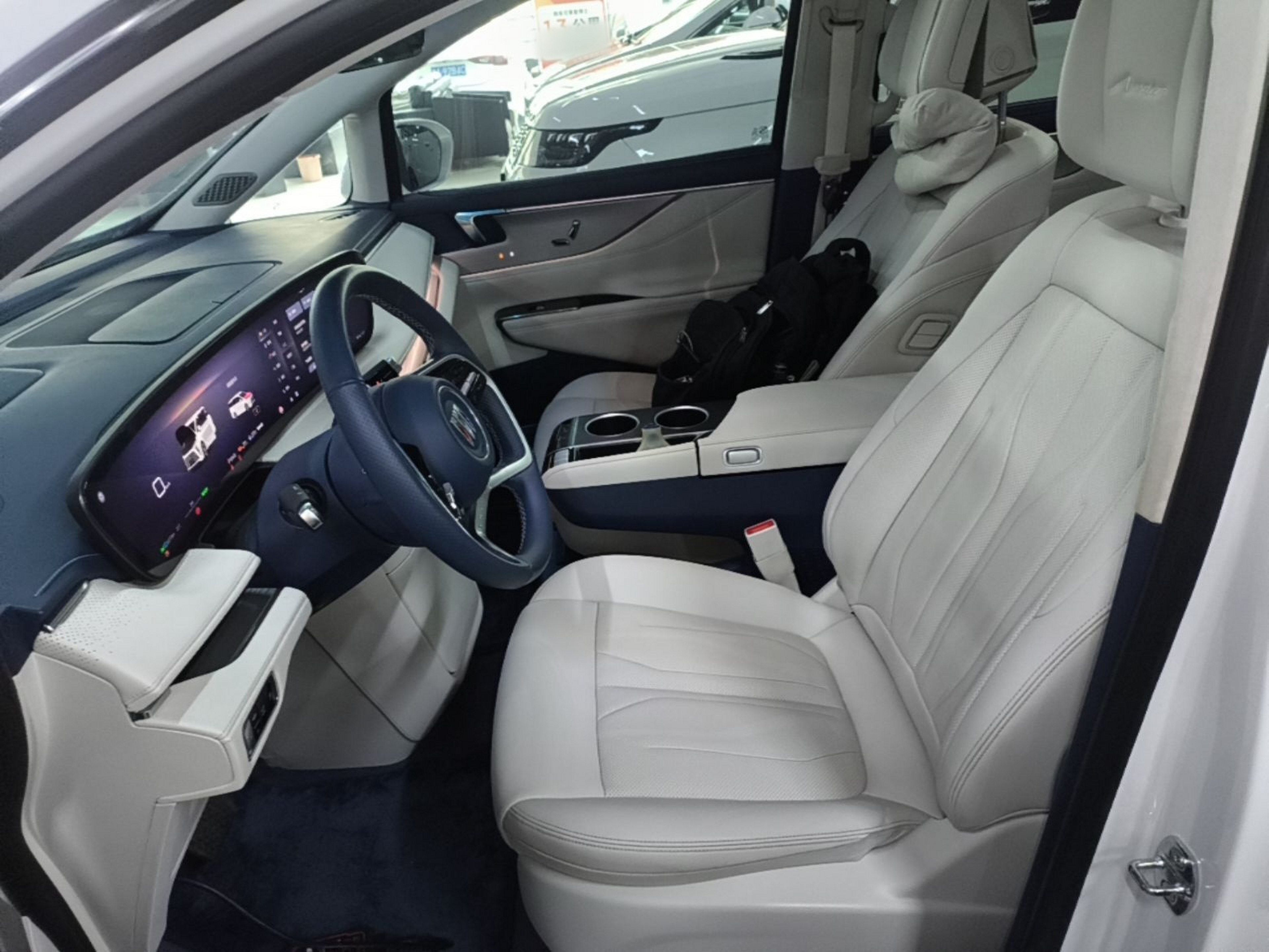 Interior delantero