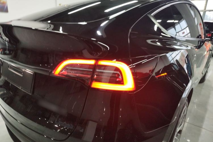 Used Tesla Model Y 2021 Standard Range Rear-Wheel Drive Version
