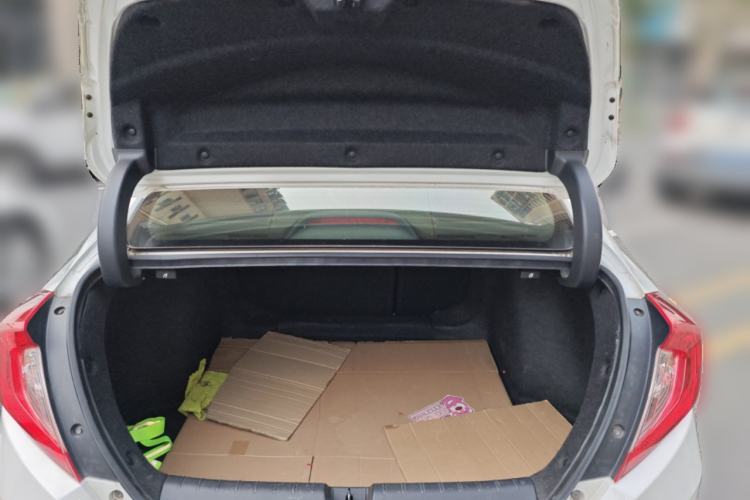 Used Honda Civic 2016 220TURBO CVT Prestige Edition
