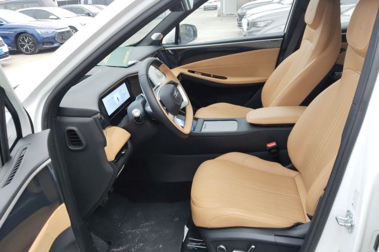 Used Geely Galaxy L7 2023 1.5T 115 km Starship Left Front Seat