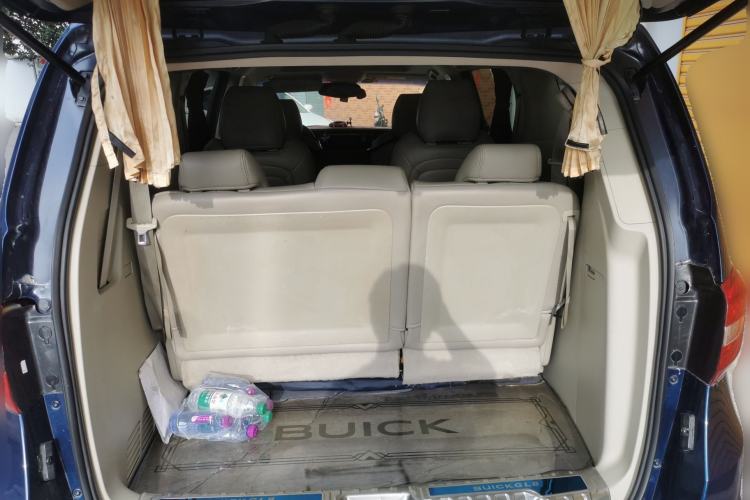 Used Buick GL8 2015 2.4L Luxury Business Premium Edition
