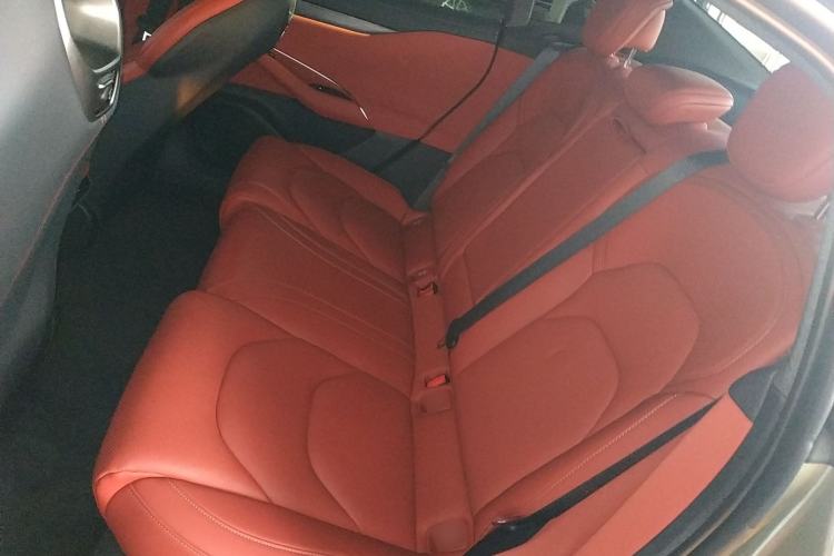 Used Xiaomi Auto SU7 2024 Rear-Drive Long-Range Intelligent Driving Version
