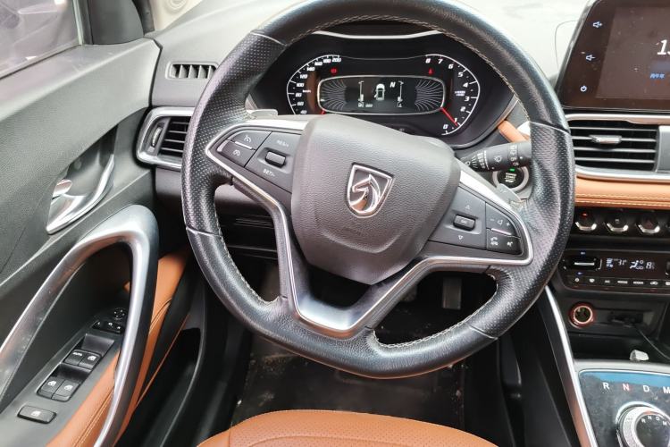 Used Baojun 510 2017 1.5L Automatic Luxury Model Steering Wheel