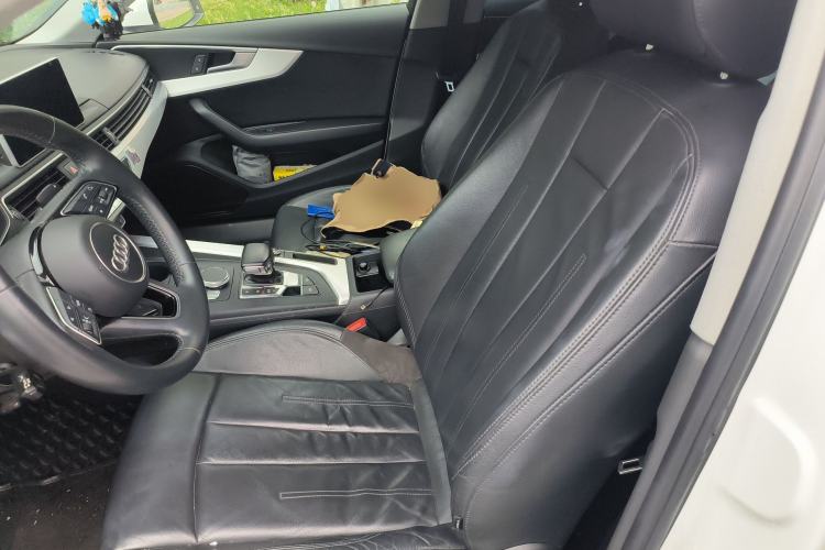 Used Audi A4L 2018 30th Anniversary Edition 40 TFSI Fashion Model Left Front Seat