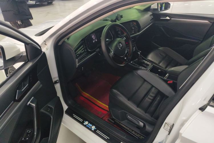 Used Volkswagen Sagitar 2019 200TSI DSG Comfort Version China VI Standard Left Front Seat