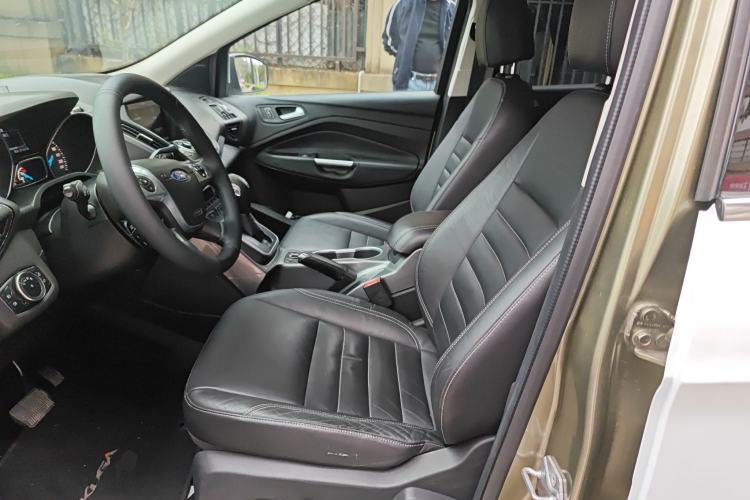 Used Ford Kuga 2015 2.0L GTDi Four-Wheel Drive Prestige Model