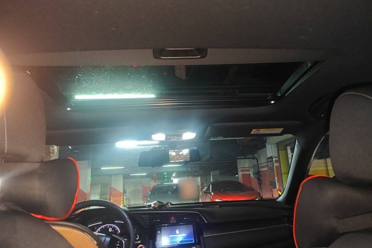 Used Honda Civic 2021 HATCHBACK 220TURBO CVT Trendy Cool Edition Headliner