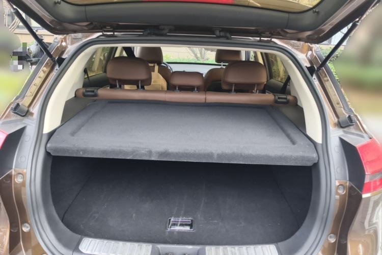 Used Geely Auto Emgrand X7 Sport 2016 1.8TD Automatic ZhiZun Version
