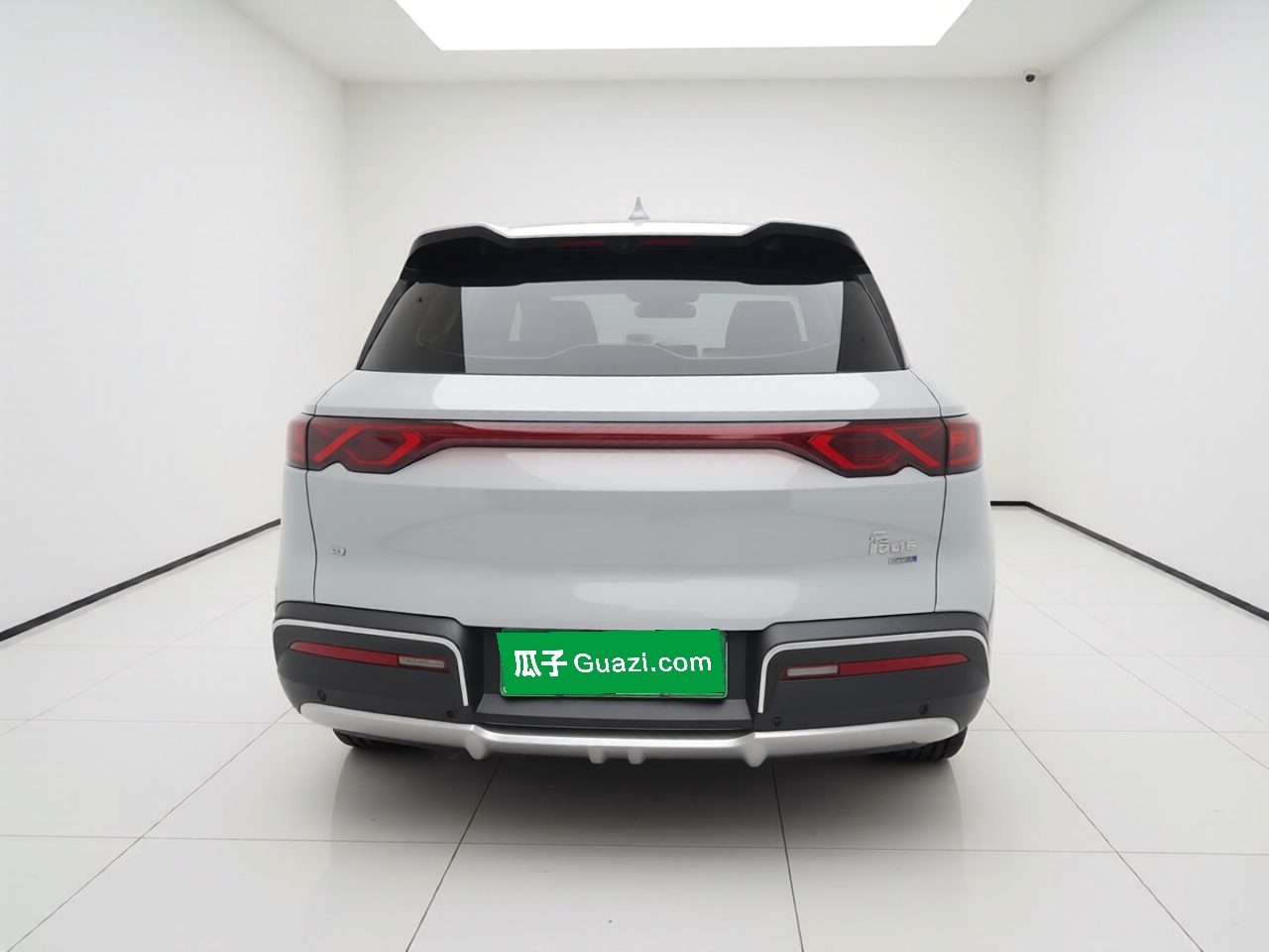 BYD Yuan UP 2025 Intelligent Driving Version 401 KM Dynamic Edition — снимка 3