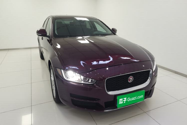Used Jaguar XEL 2019 2.0T 200 PS Luxury Edition Front Right 45 Deg