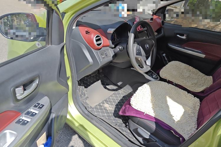 Used CHANGAN Benni 2015 1.4L IMT Prestige Model China V Standard Driver Seat