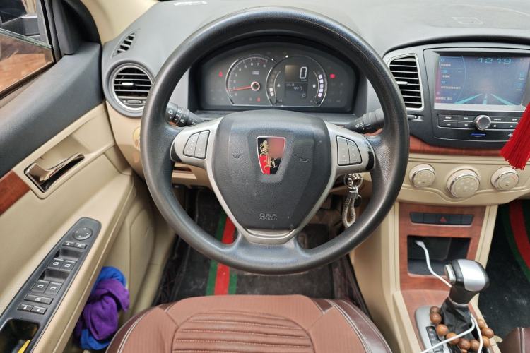 Used Roewe 350 2014 1.5L Automatic Xunyue Version Steering Wheel