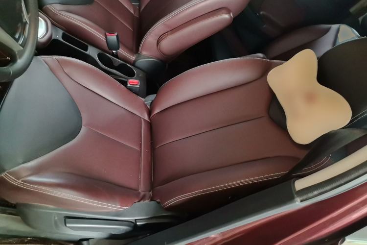 Used Venucia M50V 2017 1.6L XL CVT Luxury Edition Left Front Seat