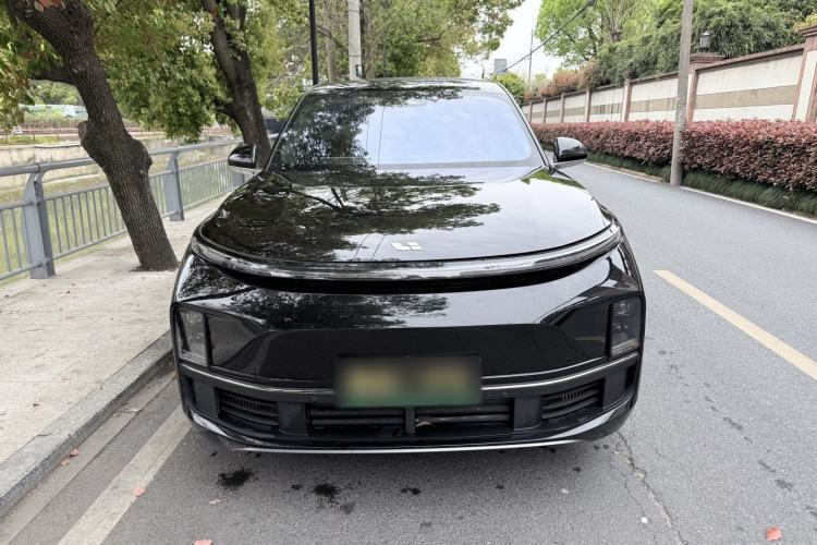 Used Li Auto L8 2023 Pro Model
