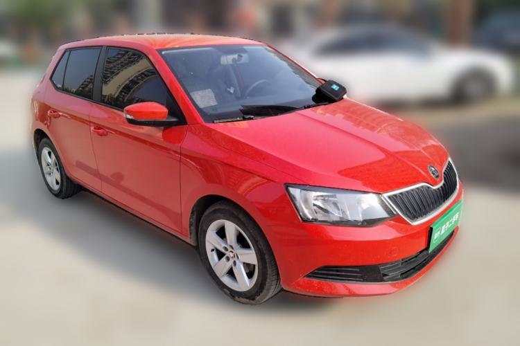 Used Skoda Fabia 2016 1.4L Automatic Car Enjoy Edition
