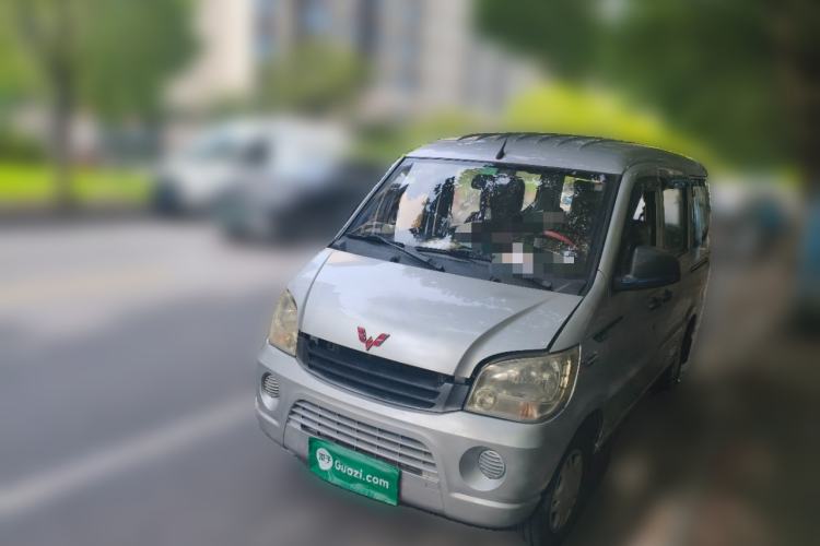Used Wuling Zhiguang 2010 1.0L New Version Practical Edition with Short Body