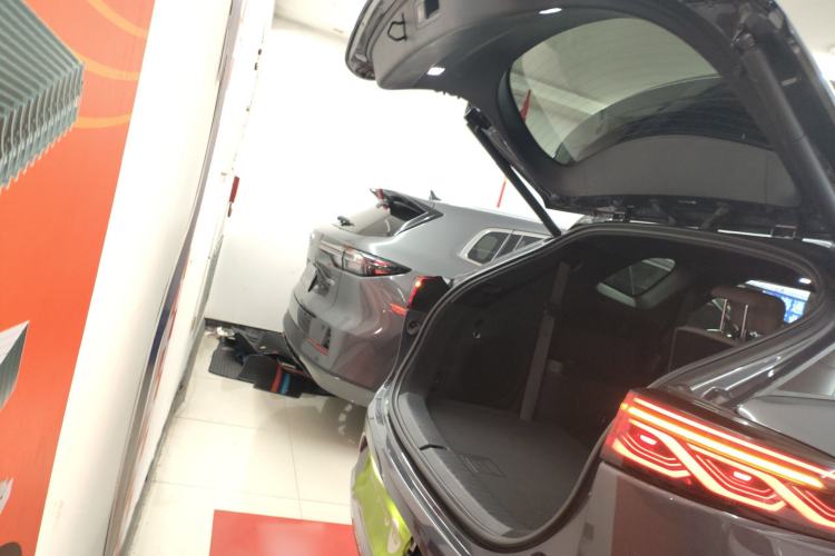 Used BYD Tang New Energy 2024 DM-i Glory Edition 112KM Prestige Model Trunk