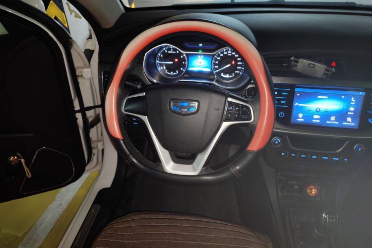 Used Geely Auto Emgrand 2017 Sedan Million Edition 1.5L Manual Upward Connect Version