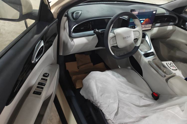 Used Geely Galaxy Geome 2026 Model 310km Dream Edition Driver Seat