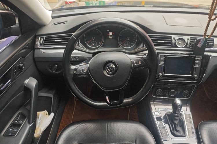 Used Volkswagen Passat 2017 380TSI DSG Prestige Edition