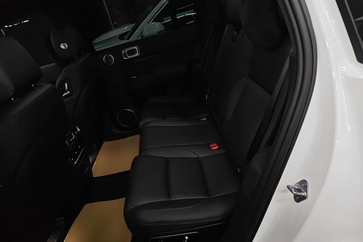 Used Li Auto L7 2023 Pro Model
