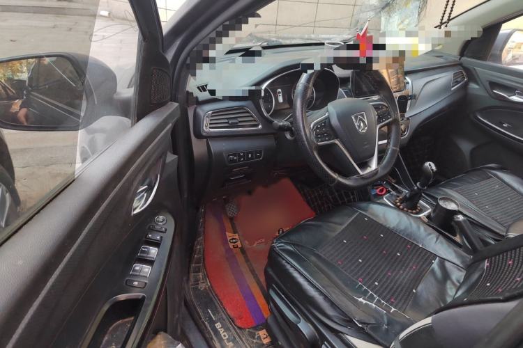 Used Baojun 730 2019 1.5T Manual Fashion Model 7-seater China VI