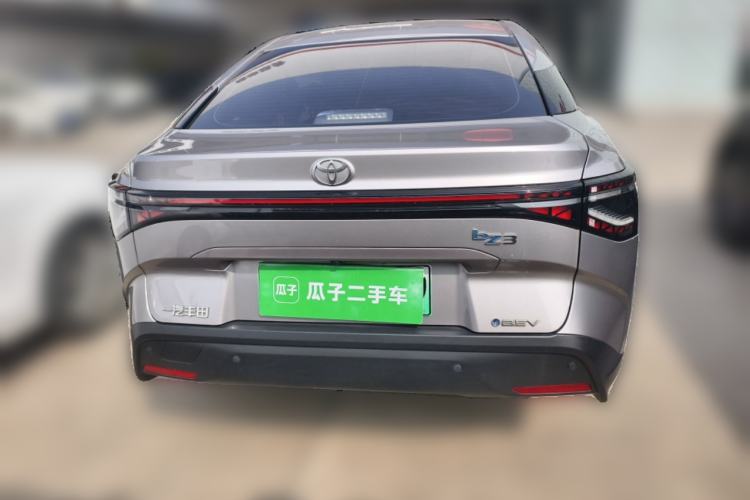 Used Toyota bZ3 2023 517 km Elite PRO Rear