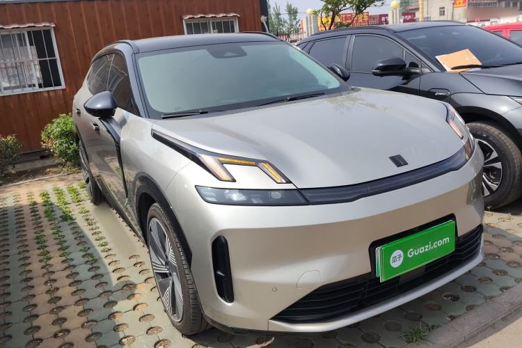 Used Lynk & Co 08 EM-P 2023 245km Ultra-Long Range Halo