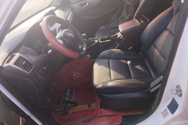 Used Dongfeng Fengon S560 2019 1.8L Manual Urban Model Left Front Seat
