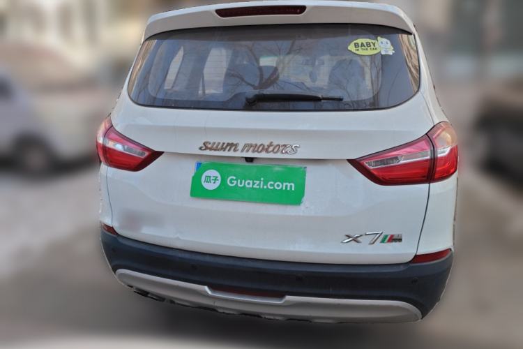 Used SWM X7 2017 1.5T Automatic Smart Enjoyment Version 7 Seats Rear