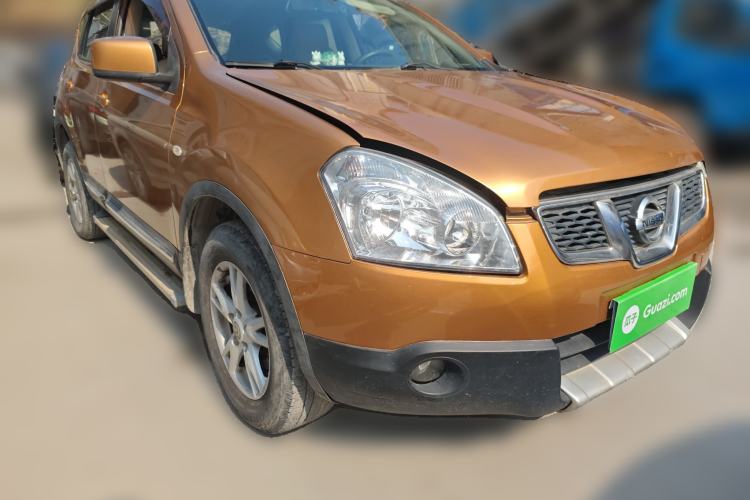Used Nissan Qashqai 2012 2.0 XL Fire 6MT 2WD Front Right 45 Deg