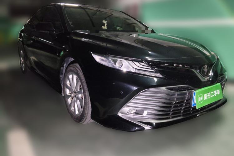 Used Toyota Camry 2018 2.0G Luxury Edition Front Right 45 Deg