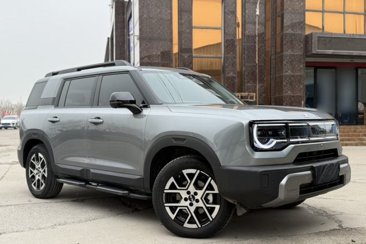 Used BAIC Off-Road BJ30 2026 Model Traveler 1.5T Hybrid Standard Version
