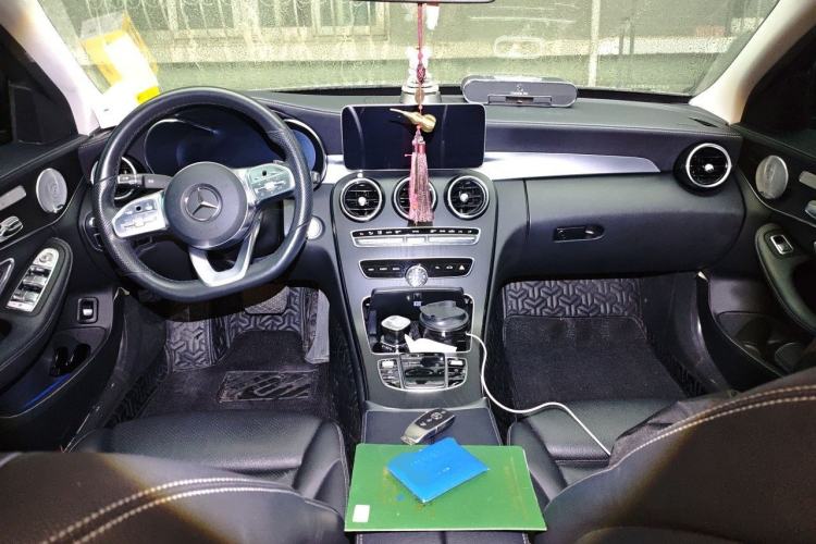 Used Mercedes-Benz C-Class 2021 C 260 L Sport Edition Star Collection Center Console