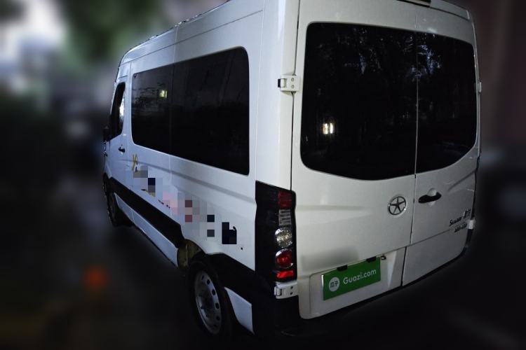 Used JAC Group Sunray 2017 2.0T Short-Wheelbase Mid-Roof Xingkuaiyun Multi-Purpose Commercial Vehicle