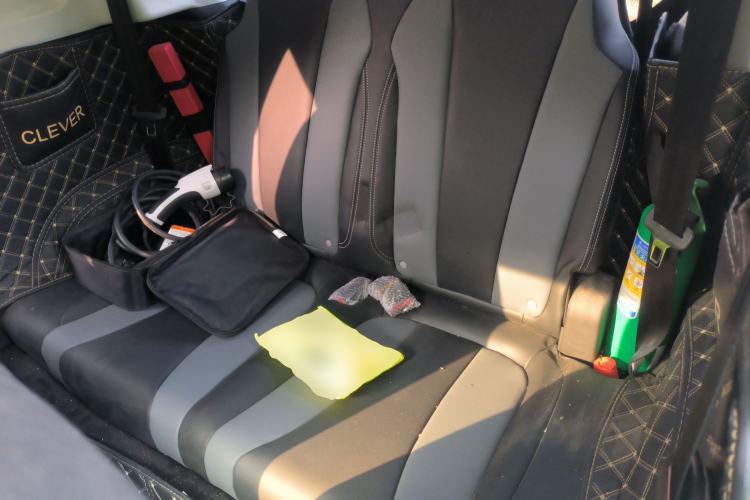 Used Roewe Clever 2022 311km QiQi BoBo Edition Left Rear Seat