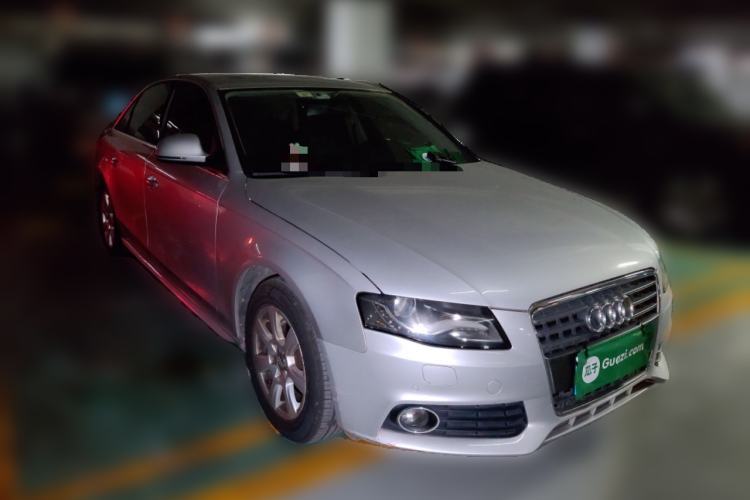 Used Audi A4L 2012 2.0 TFSI automatic Comfort trim level