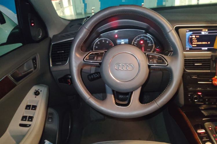 Used Audi Q5 2012 2.0TFSI Comfort Version

