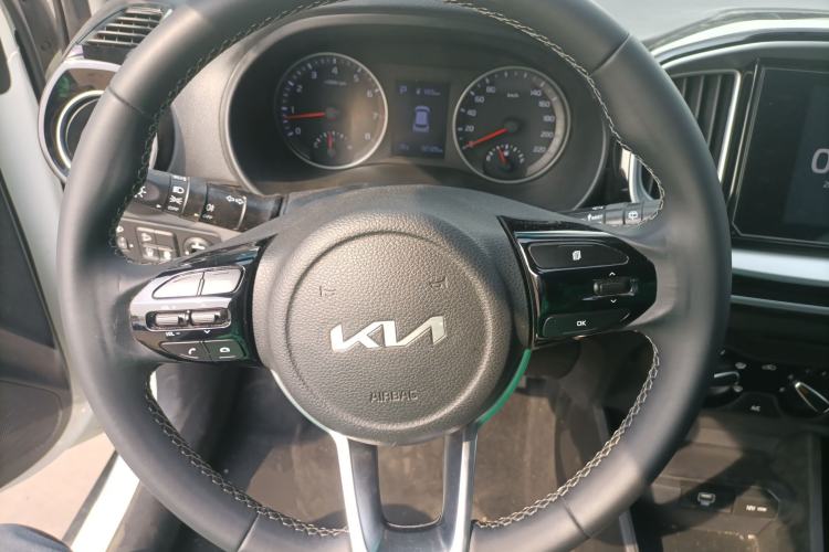Used Kia kx1 Stonic 2021 1.4L CVT Fun Edition