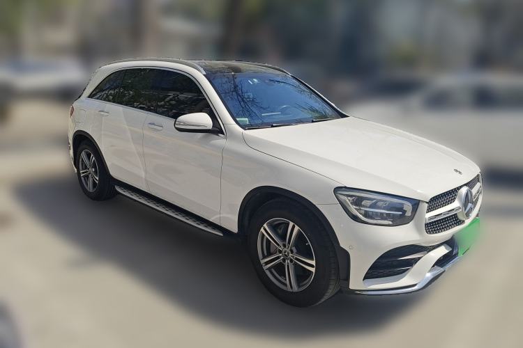 Used Mercedes-Benz GLC 2020 GLC 260 L 4MATIC Luxury Model Front Right 45 Deg