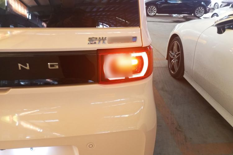 Used Wuling Hongguang MINIEV 2022 Macaron Fashion Model Lithium Iron Phosphate
