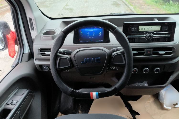Used JMC E Fushun 2025 Model, Open Window Version, 41.86 kWh, Short Axle, Low-roof Steering Wheel