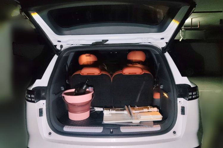 Used Dongfeng eπ eπ008 2024 636Max All-Electric Version 6 Seats