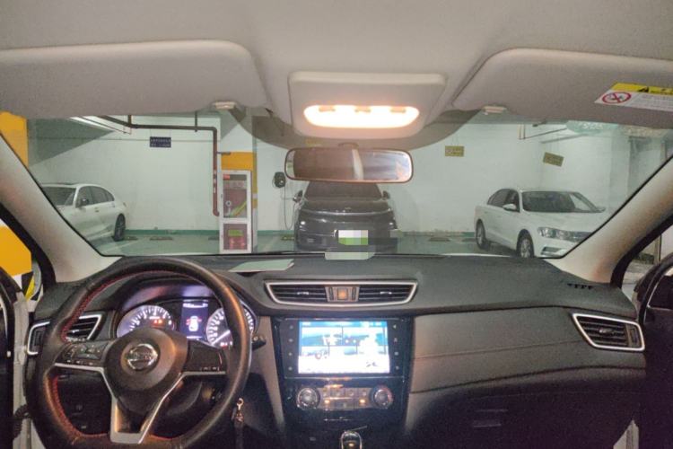 Used Nissan Qashqai 2019 2.0L CVT Smart Enjoyment Version Interior 2