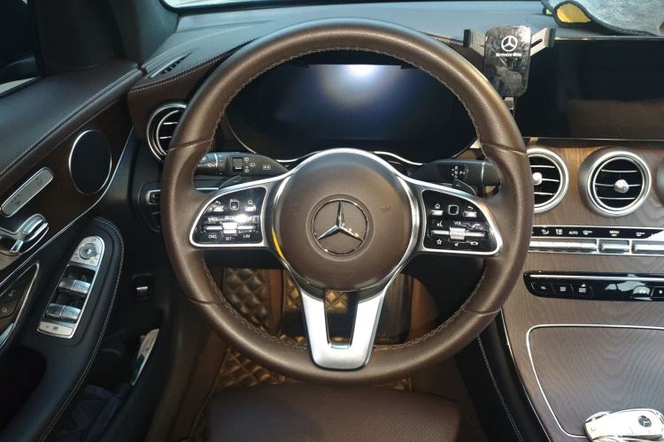 Used Mercedes-Benz GLC 2021 GLC 260 L 4MATIC Luxury Model