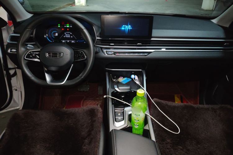 Used Geely Auto Emgrand 2024 4th Generation 1.8L DHT Pure-Ethanol Version