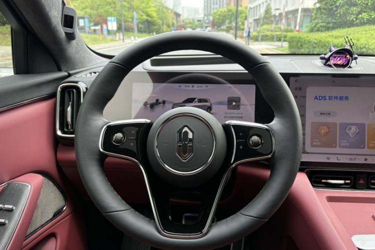 Used Hima AITO M8 2025 Extended-Range Max+ Version 53.4 kWh 5-Seater Edition