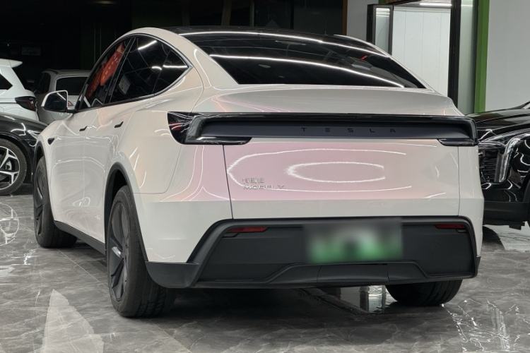 Used Tesla Model Y 2025 Rear-Wheel Drive First Edition