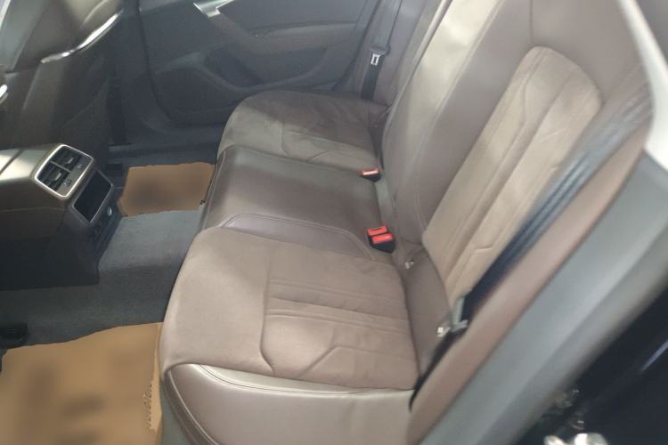 Used Audi A7L 2024 45TFSI S-line Dream-Building Edition Flow Crystal Package